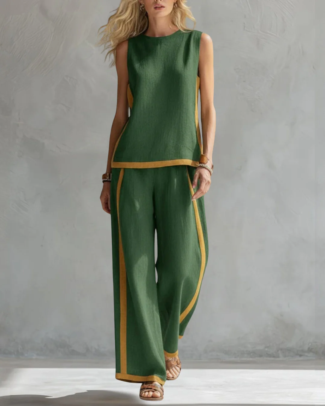 Conjunto Elegante de Dos Piezas